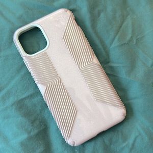 iPhone 11 Pro Max Presidio Speck Case